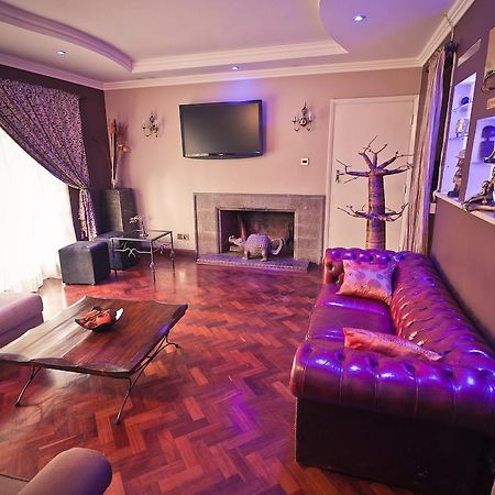 Godials Bed & Breakfast Ναϊρόμπι Εξωτερικό φωτογραφία