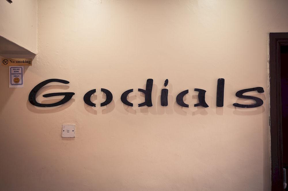 Godials Bed & Breakfast Ναϊρόμπι Εξωτερικό φωτογραφία