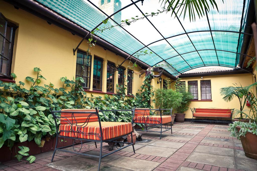Godials Bed & Breakfast Ναϊρόμπι Εξωτερικό φωτογραφία