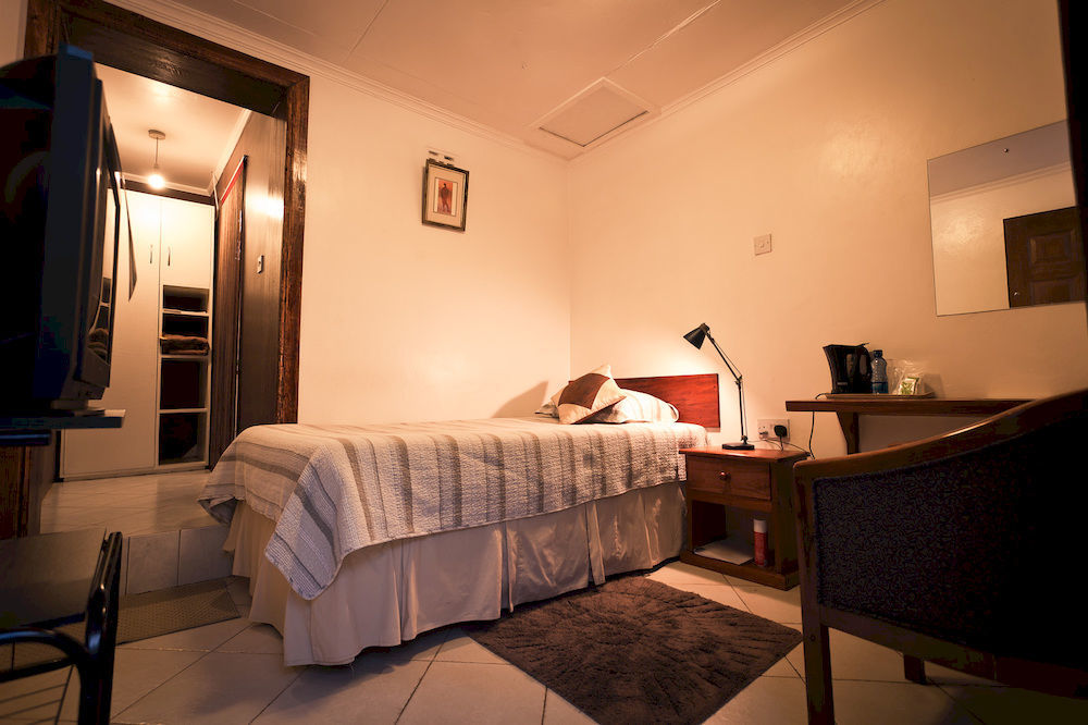 Godials Bed & Breakfast Ναϊρόμπι Εξωτερικό φωτογραφία