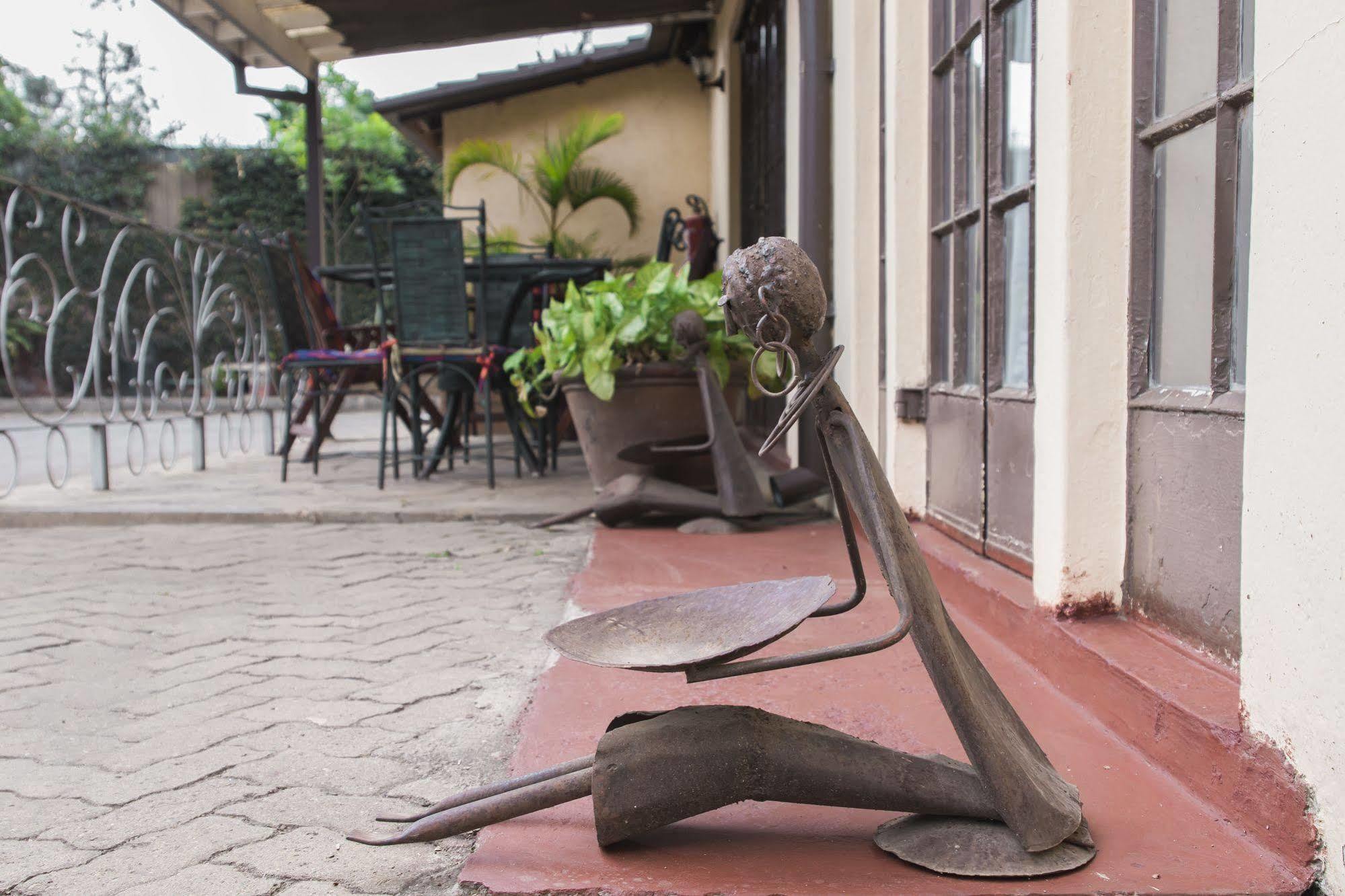 Godials Bed & Breakfast Ναϊρόμπι Εξωτερικό φωτογραφία