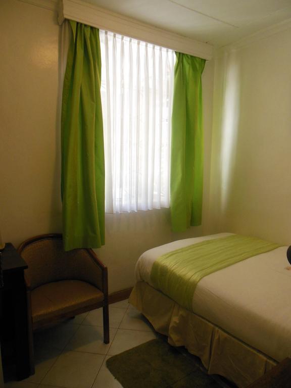 Godials Bed & Breakfast Ναϊρόμπι Δωμάτιο φωτογραφία