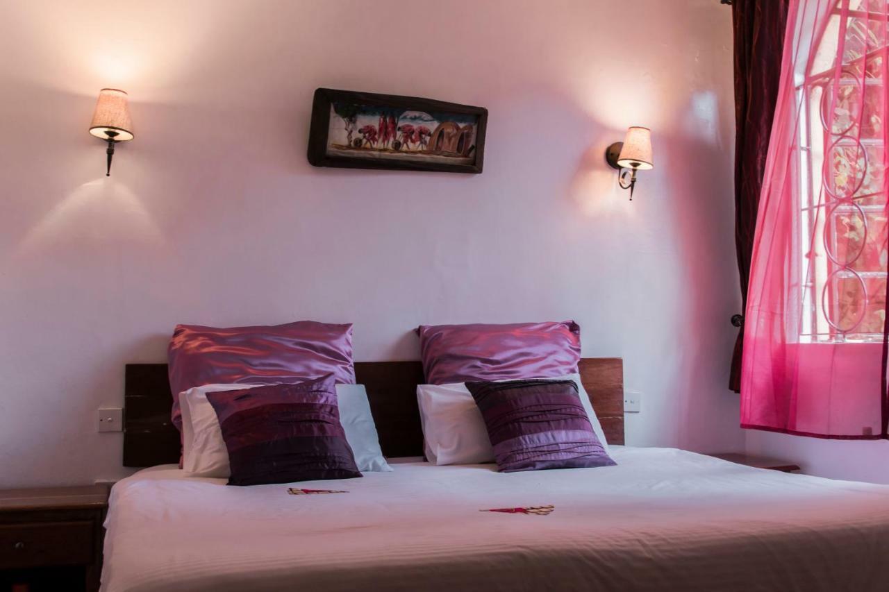 Godials Bed & Breakfast Ναϊρόμπι Εξωτερικό φωτογραφία